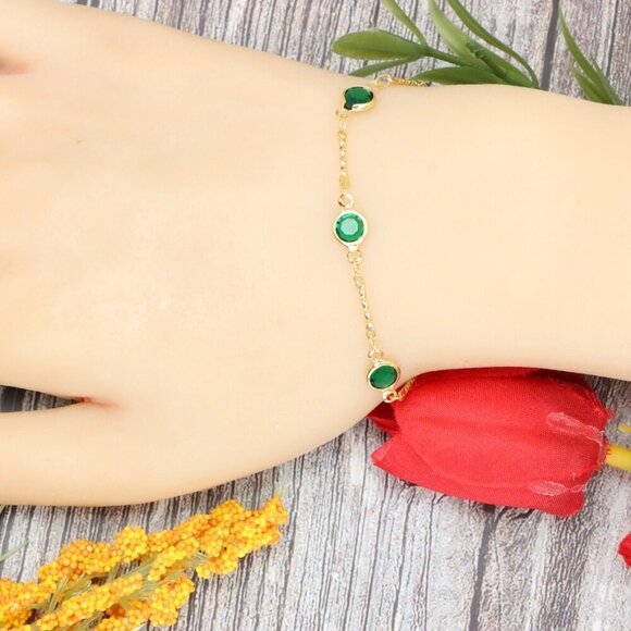 "Trendy Handmade Bracelet – A Stylish Gift for Women & Girls, MAR091533 - Picture 6 of 10